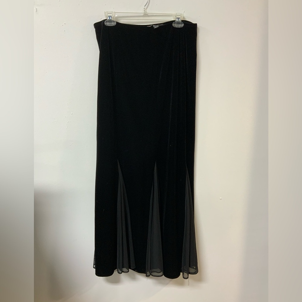 JS BOUTIQUE - Picture 2 of 3